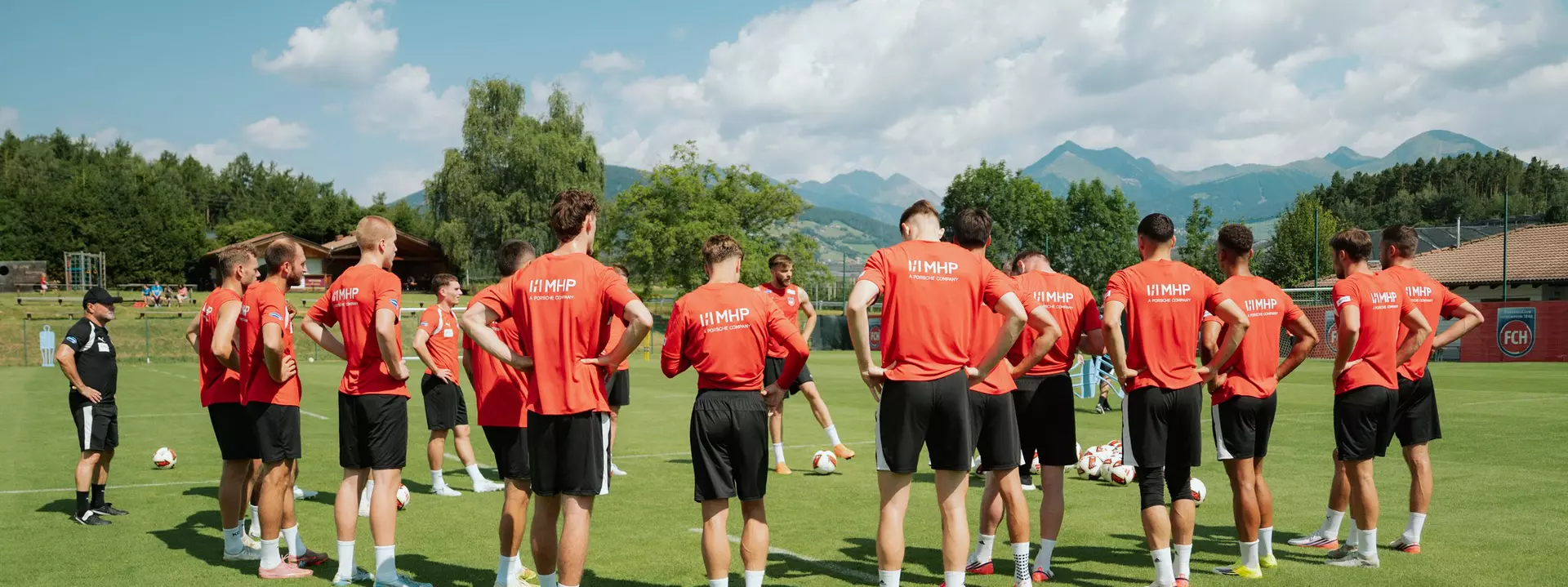 Immer informiert – Der FCH Trainingslager-Ticker 2026!