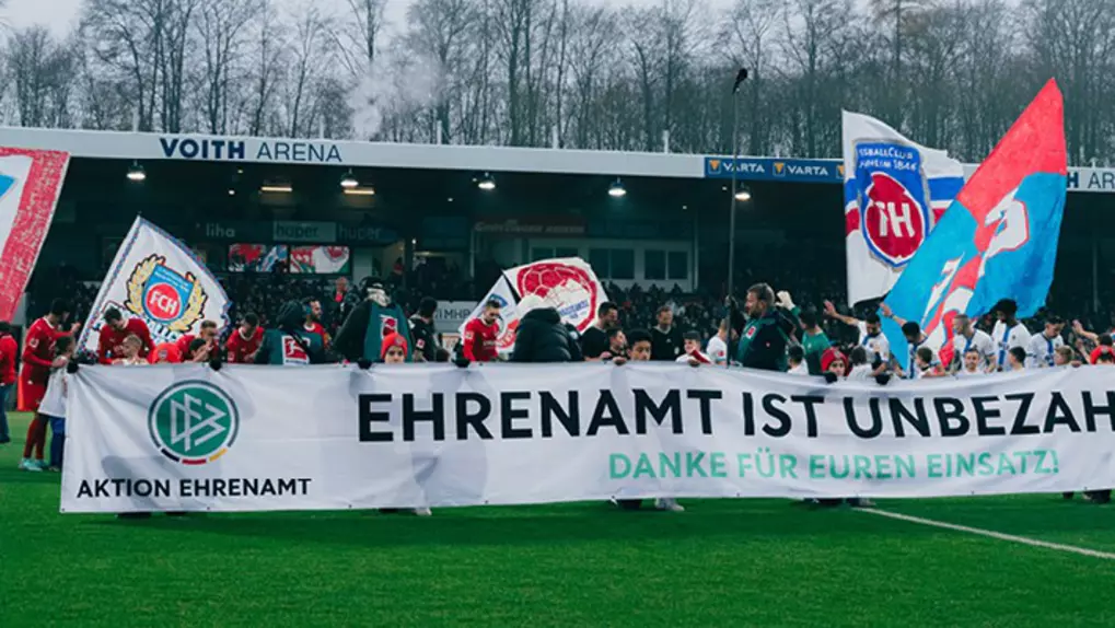 Ehrenamtliche Helfer (w/m/d) für den Spieltag