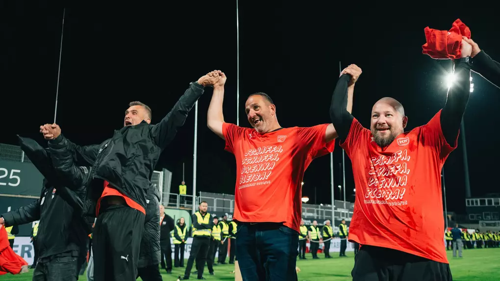 Unsere Klassenerhalts-Shirts 2024/25.