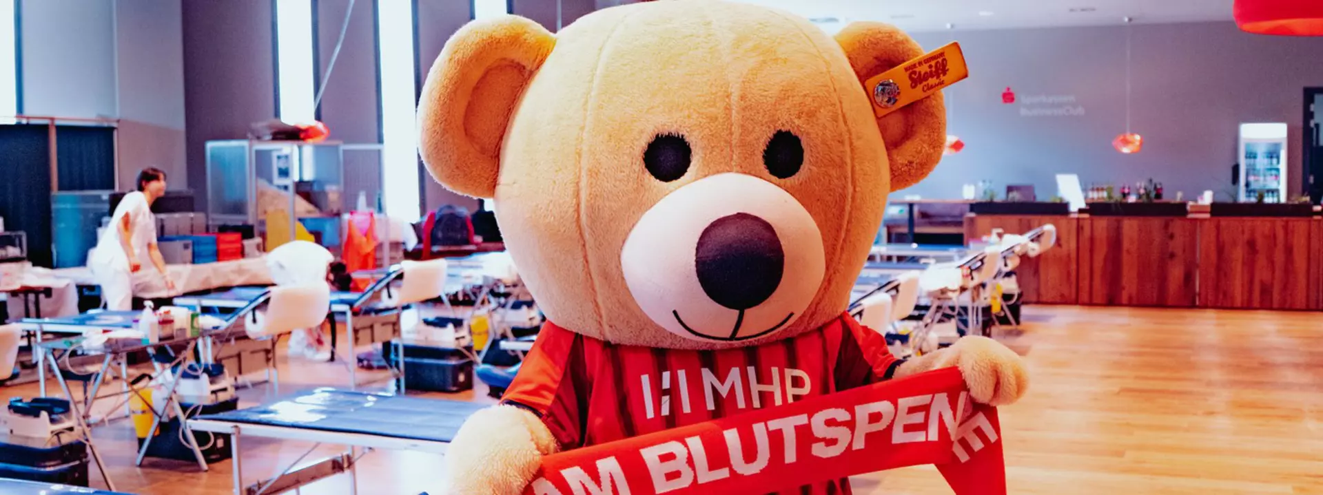 254 Blutspender bei der Blutspendeaktion in der Voith-Arena!