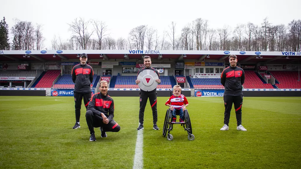 Deutscher Club-Meister 2020/21
In der Premieren-Saison 2020/21 gewann der 1. FC Heidenheim 1846 e. V. die VBL Club Championship und besiegte im Finale den FC St. Pauli.