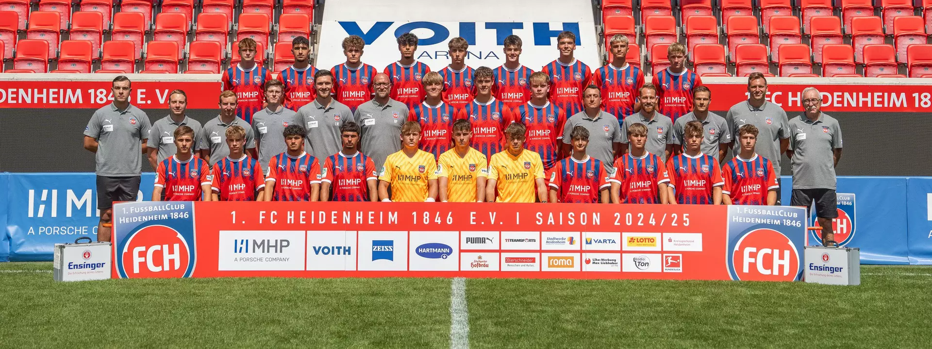U19