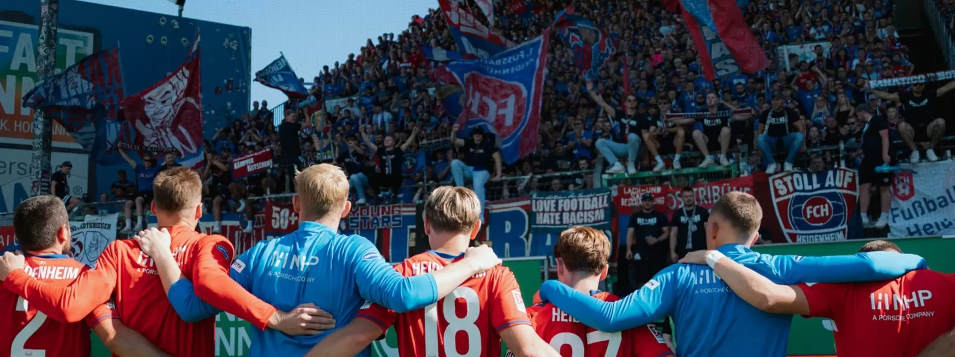 Tickets für unsere Auswärtsspiele in Wolfsburg und Karlsruhe sichern!