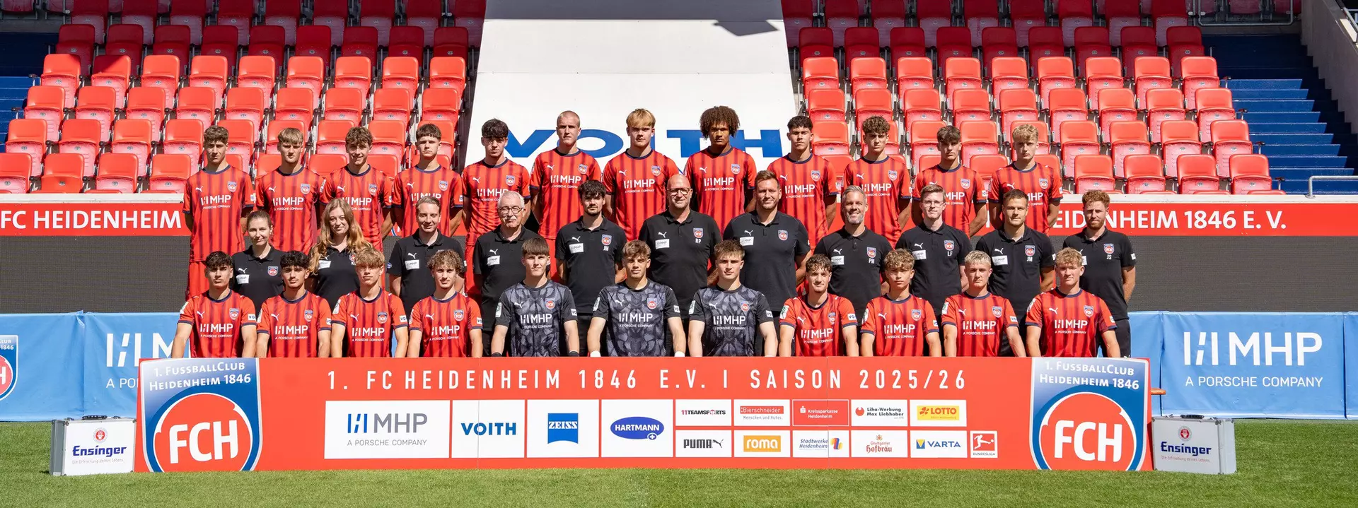 U19