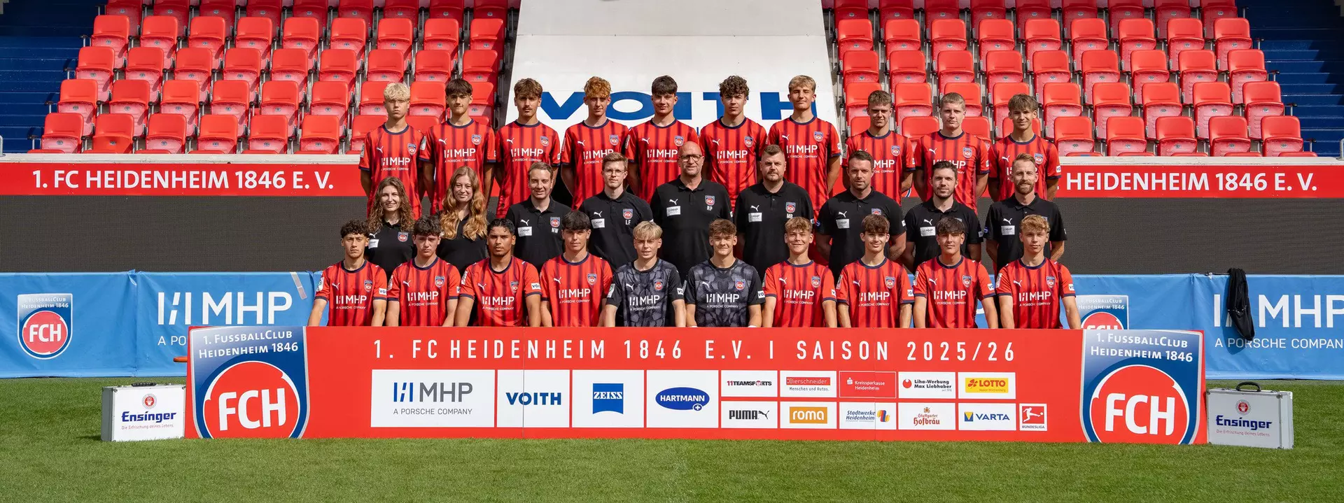 U17