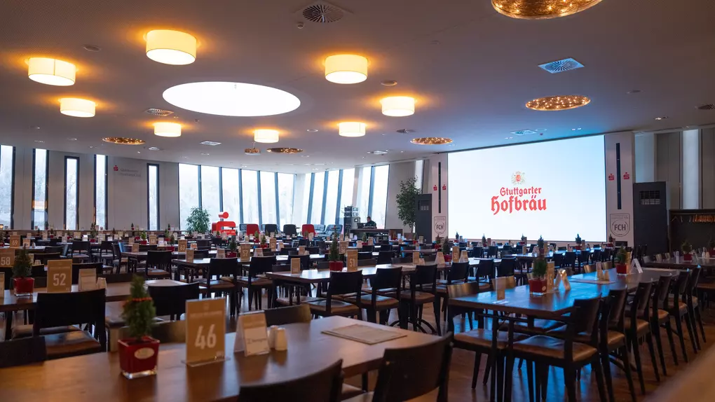 Rundgang durch den Sparkassen BusinessClub!
