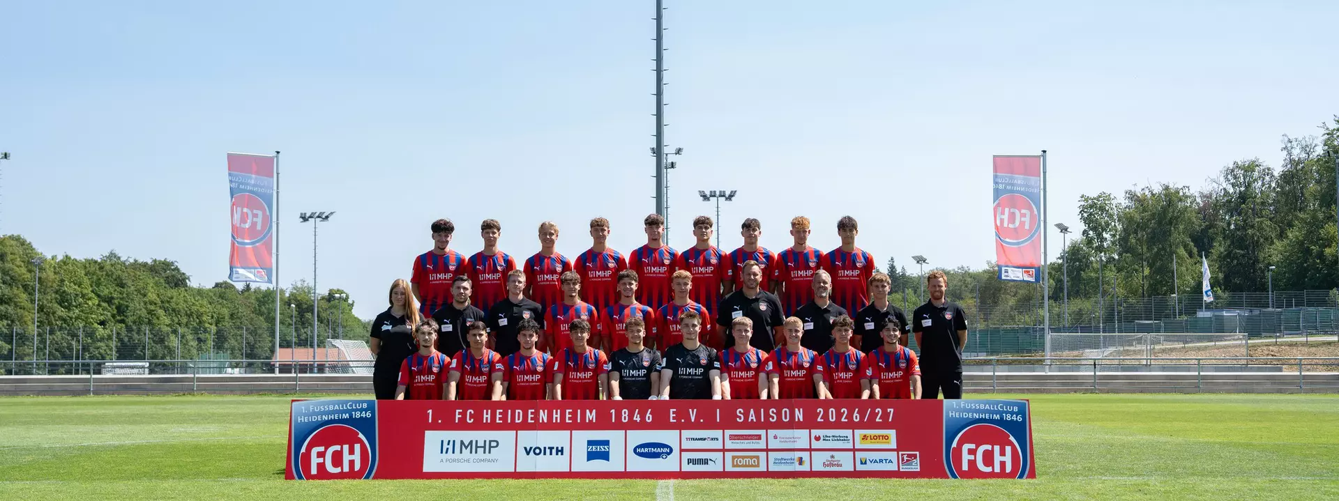 U19