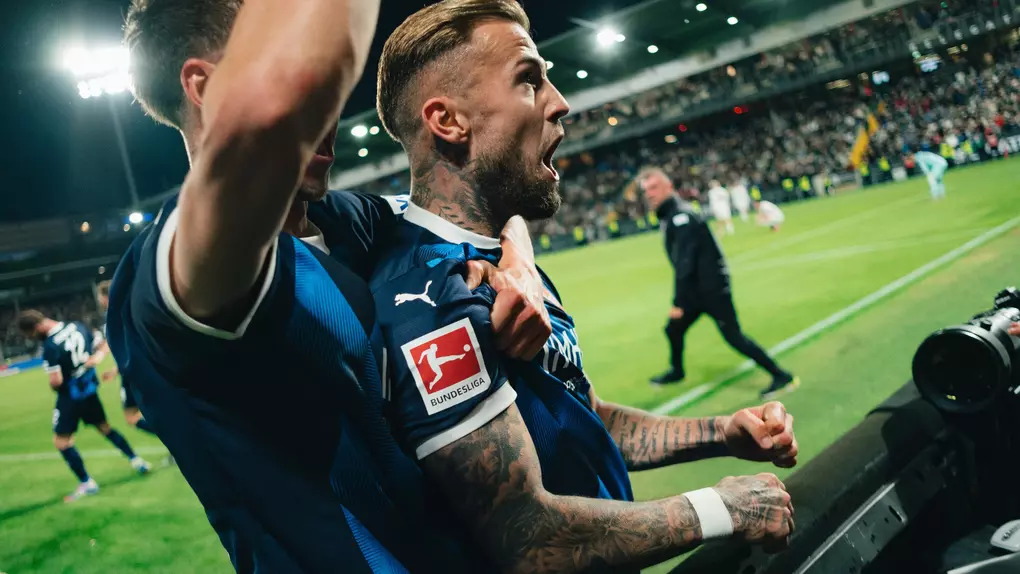 Völlige Ekstase bei Niklas Dorsch nach dem 2:1-Siegtreffer.