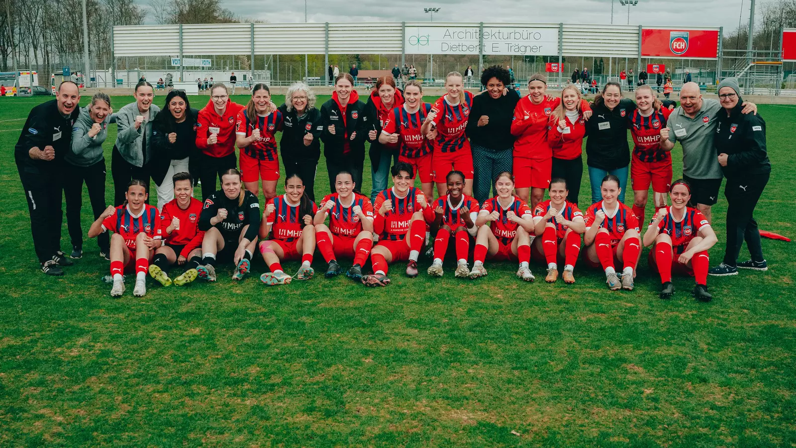 Mannschaftsfoto der FCH Frauen